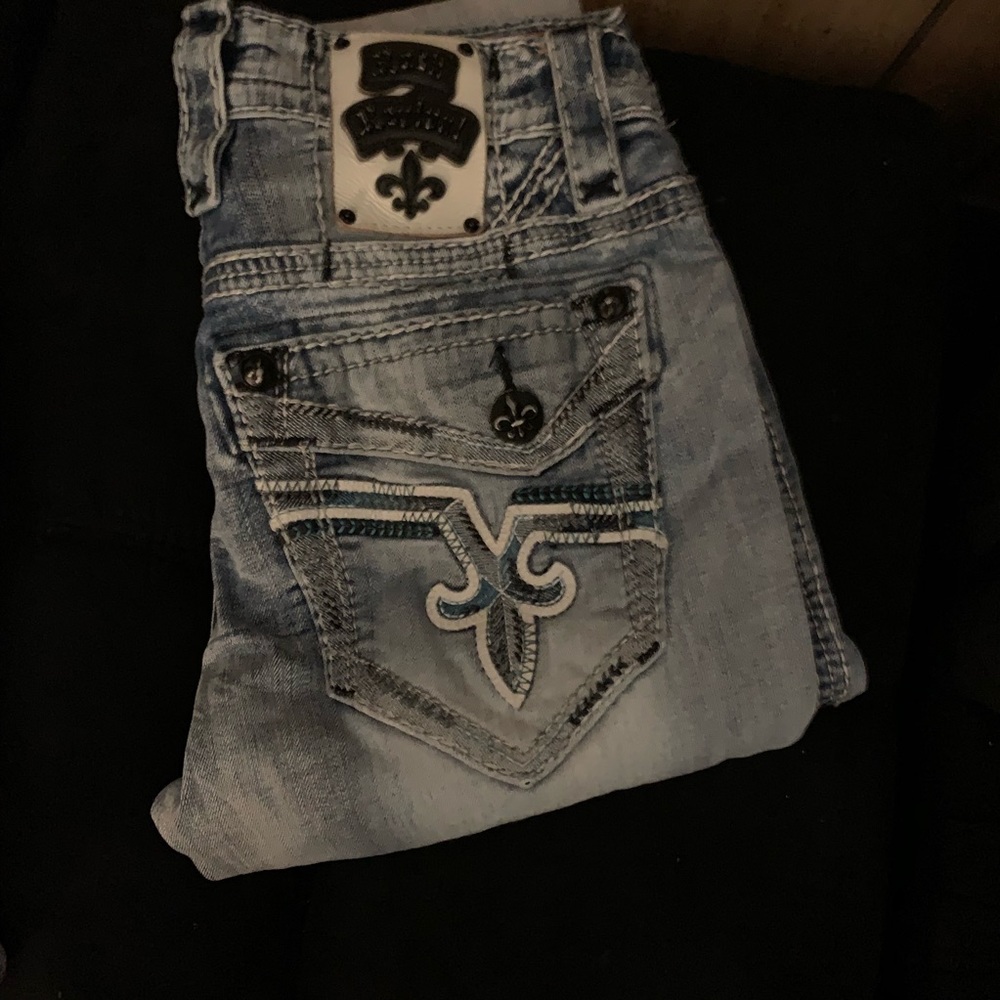 🎉🎊BUCKLE. 🔥ROCK REVIVAL JEANS